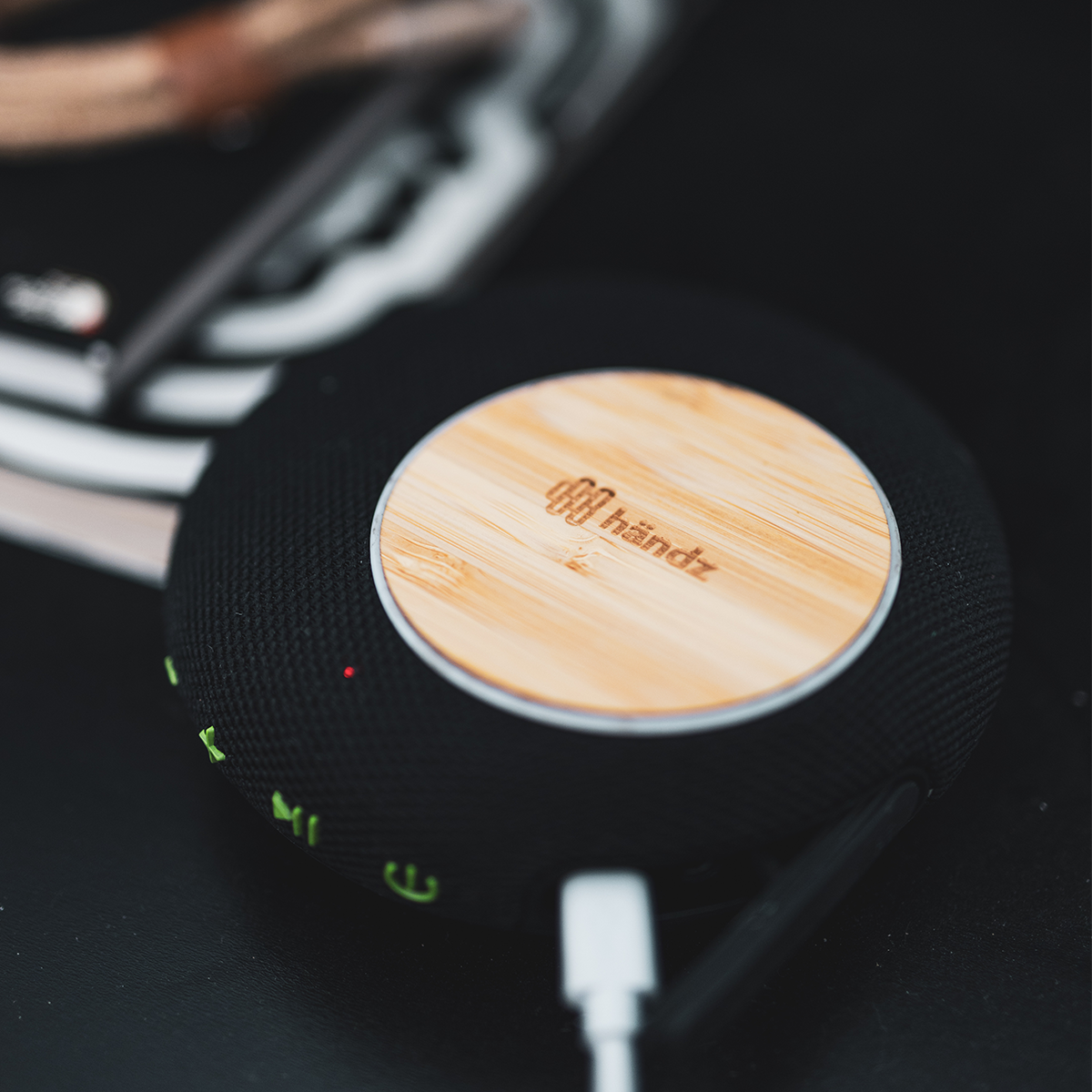 Carregador Wireless e Caixa de Som Händz Urbän Charger